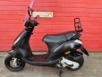 mooie Piaggio zip